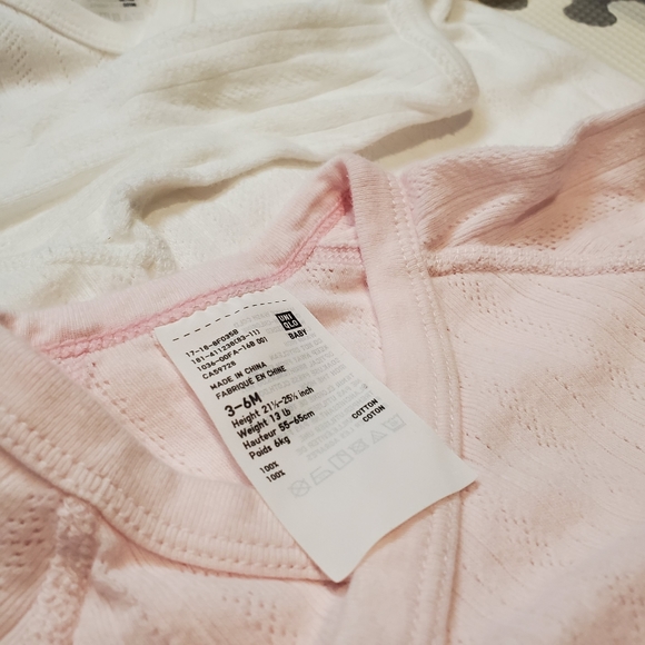 Uniqlo Baby (3-6M) Bodysuits (4-Pack) - Picture 7 of 7